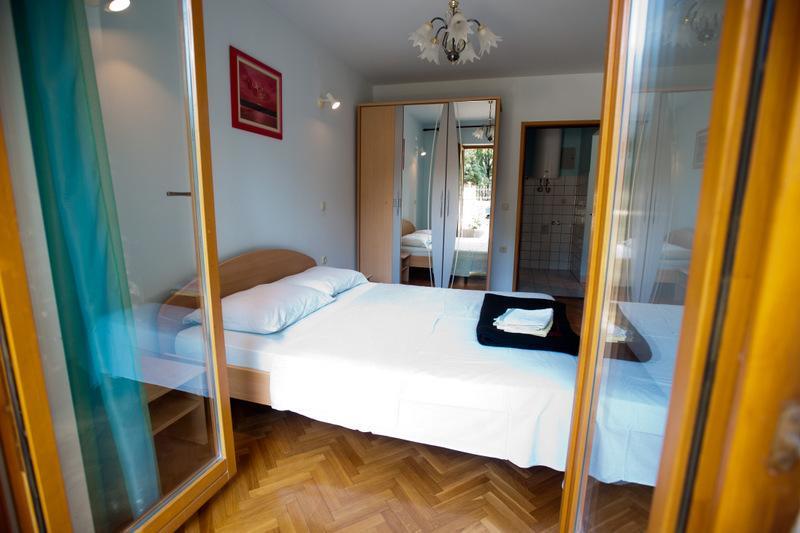 Apartments Marinko Povile Szoba fotó